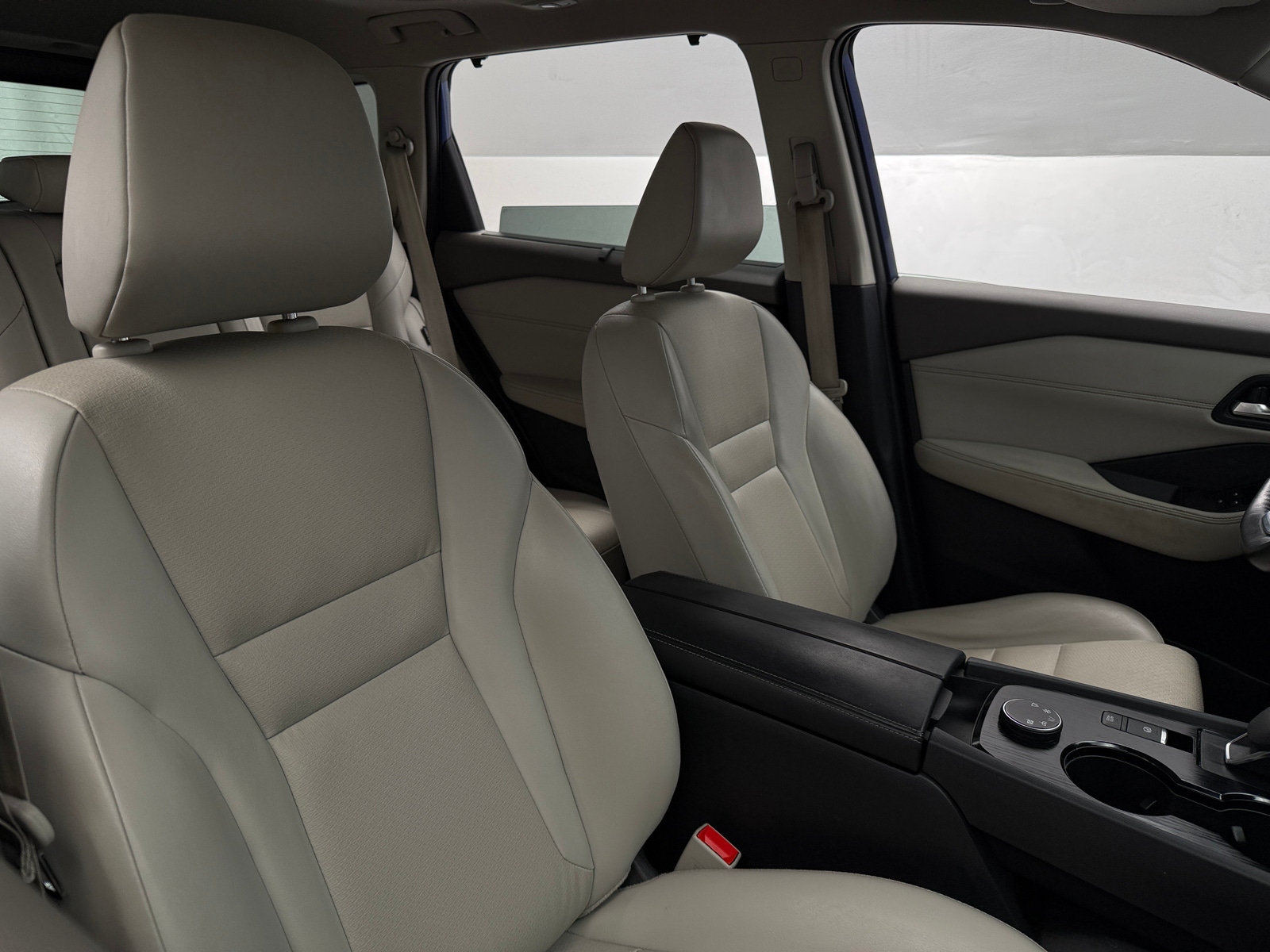 Thumbnail: 2022 Nissan Rogue - 2