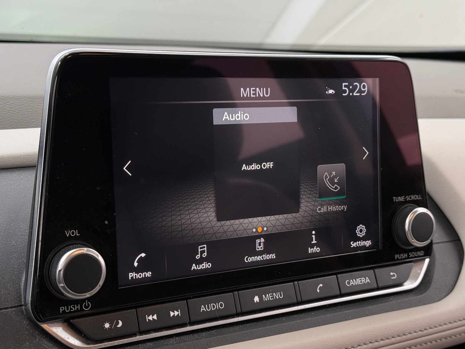 Thumbnail: 2022 Nissan Rogue - 4