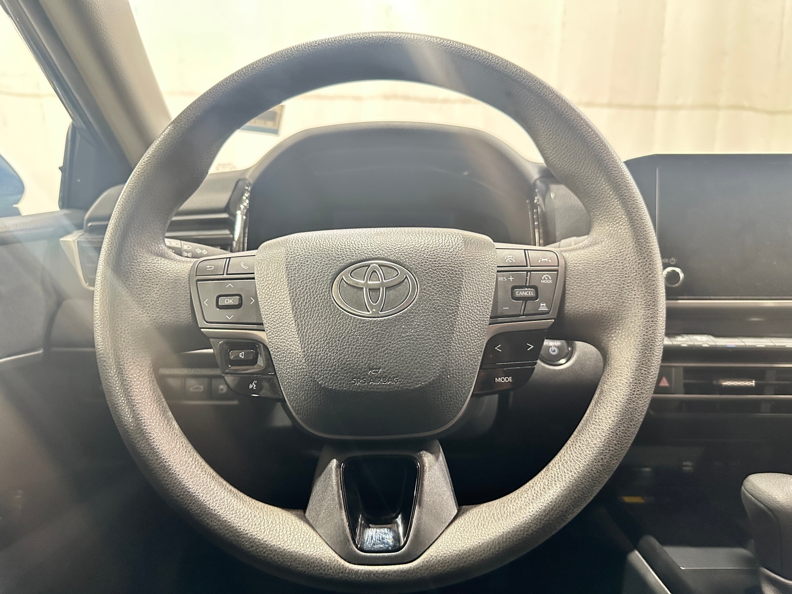 Thumbnail: 2025 Toyota Camry - 5