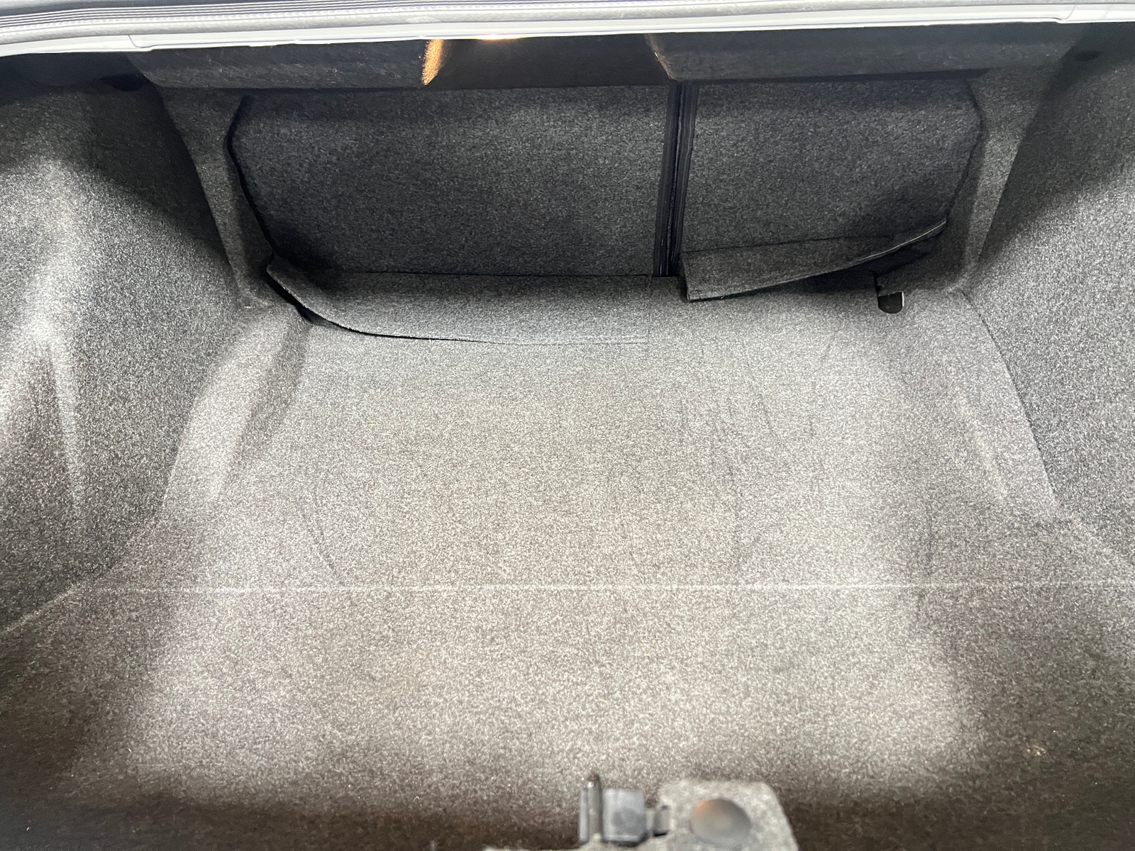 Thumbnail: 2020 Dodge Challenger - 5