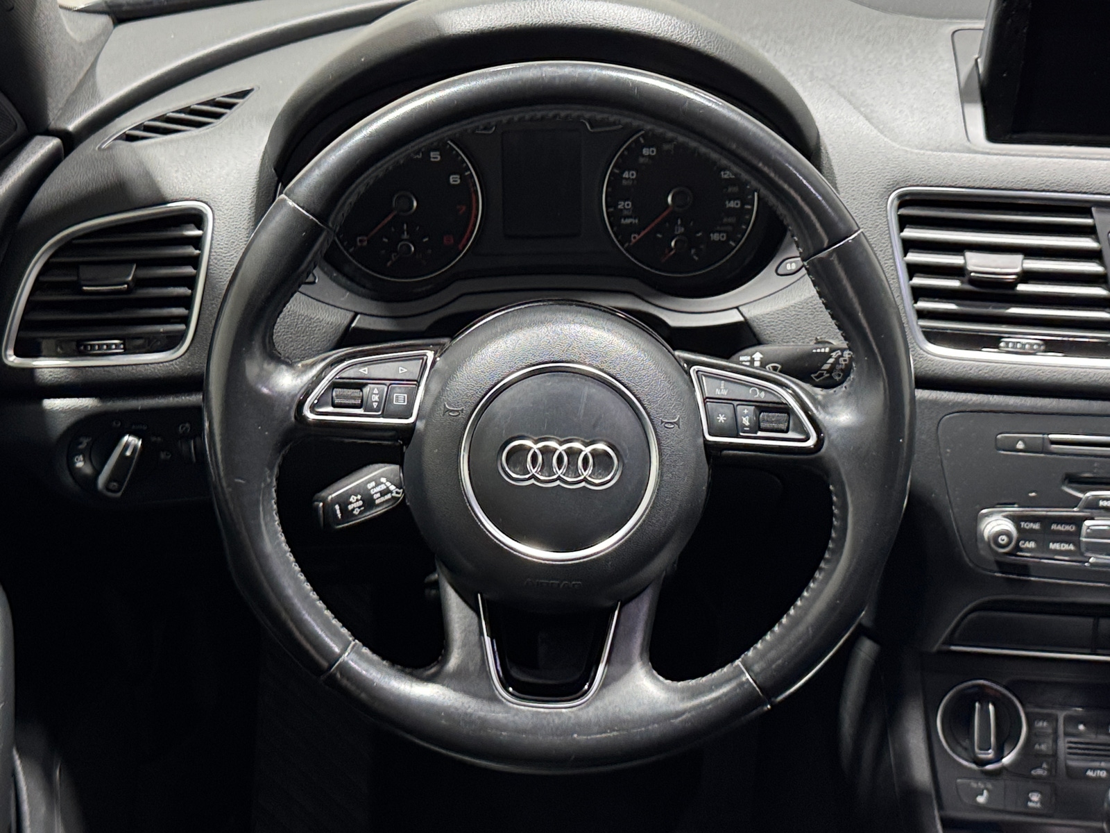 Thumbnail: 2018 Audi Q3 - 4