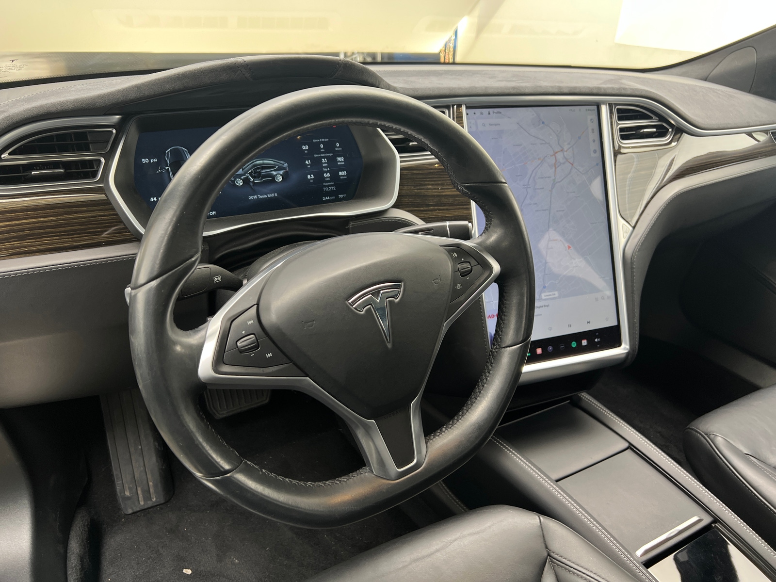 Thumbnail: 2015 Tesla Model S - 4