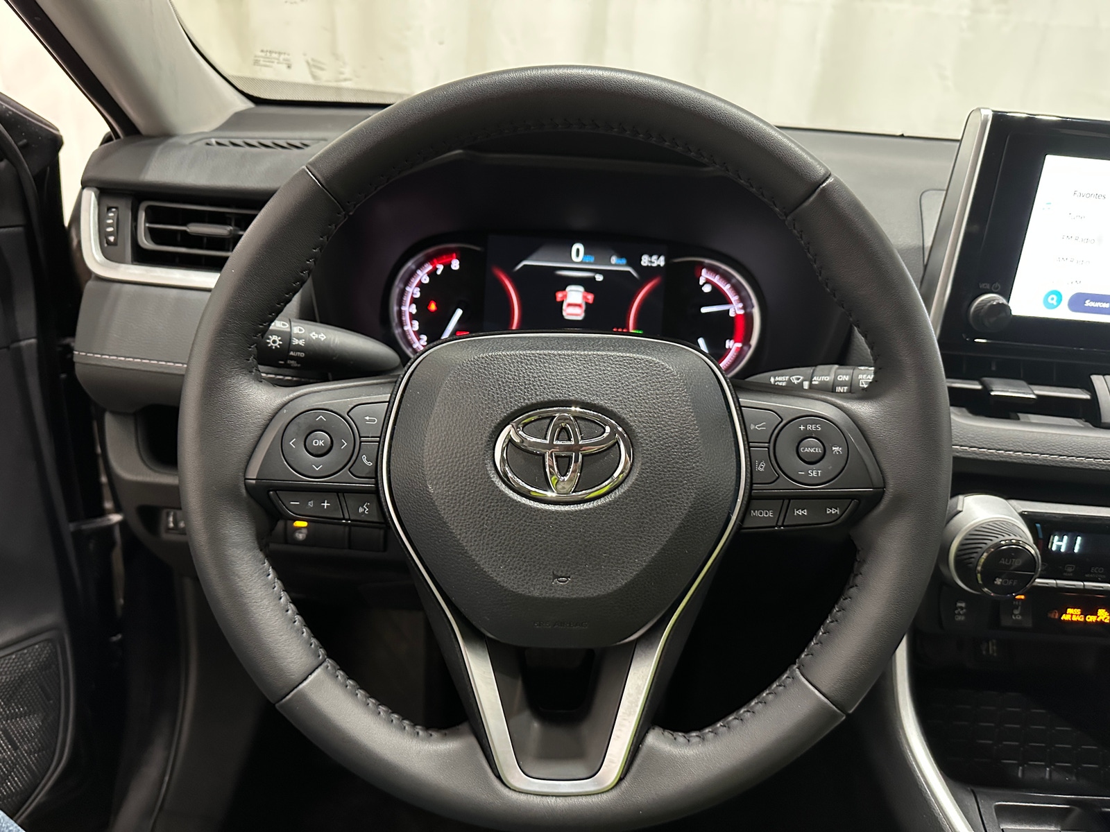 Thumbnail: 2025 Toyota RAV4 - 5