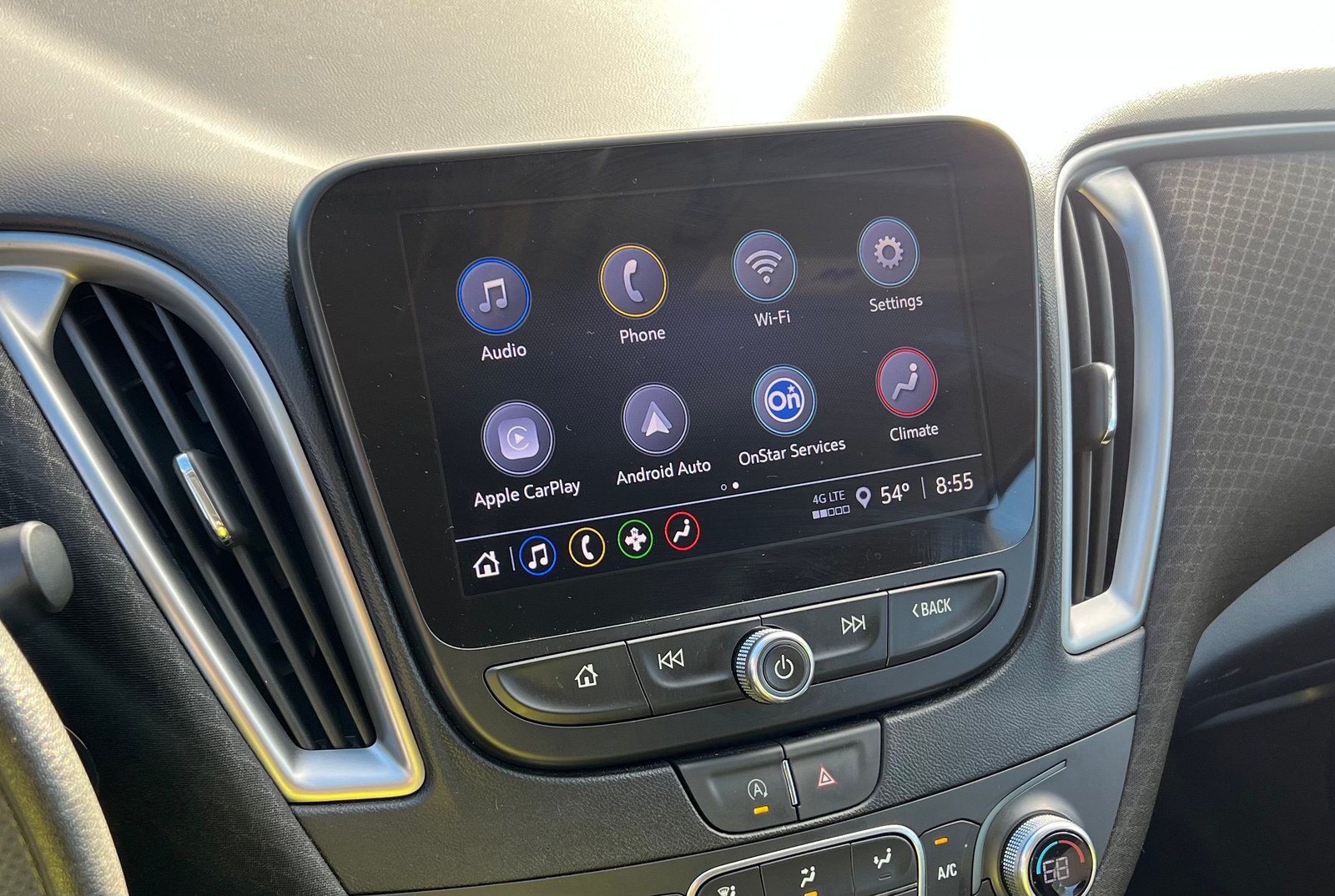 Thumbnail: 2024 Chevrolet Malibu - 4