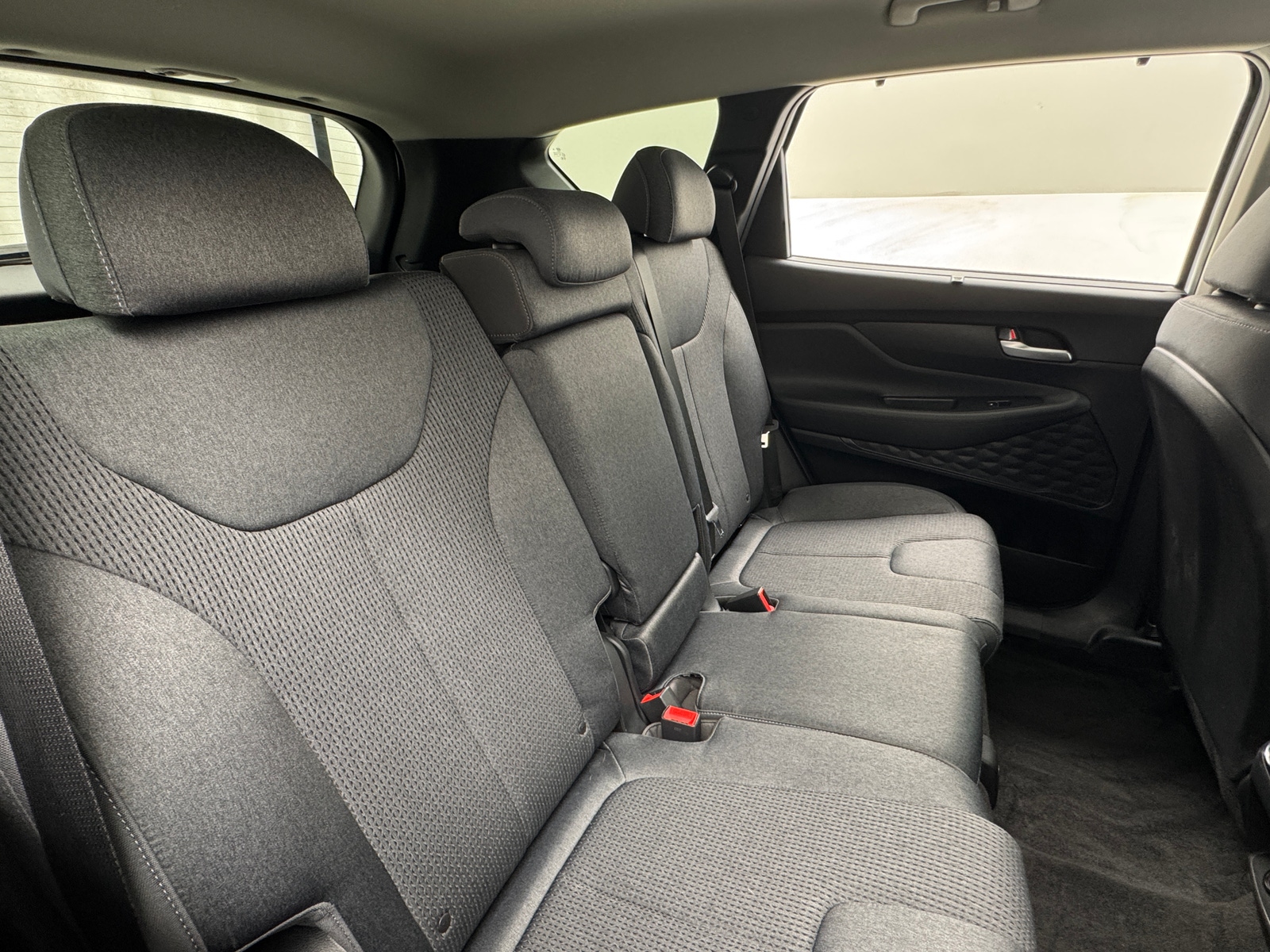 Thumbnail: 2022 Hyundai Santa Fe - 6