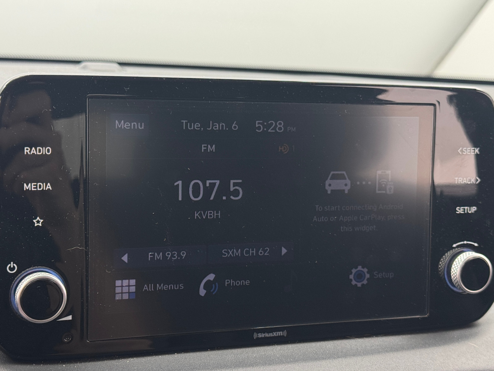 Thumbnail: 2022 Hyundai Santa Fe - 4