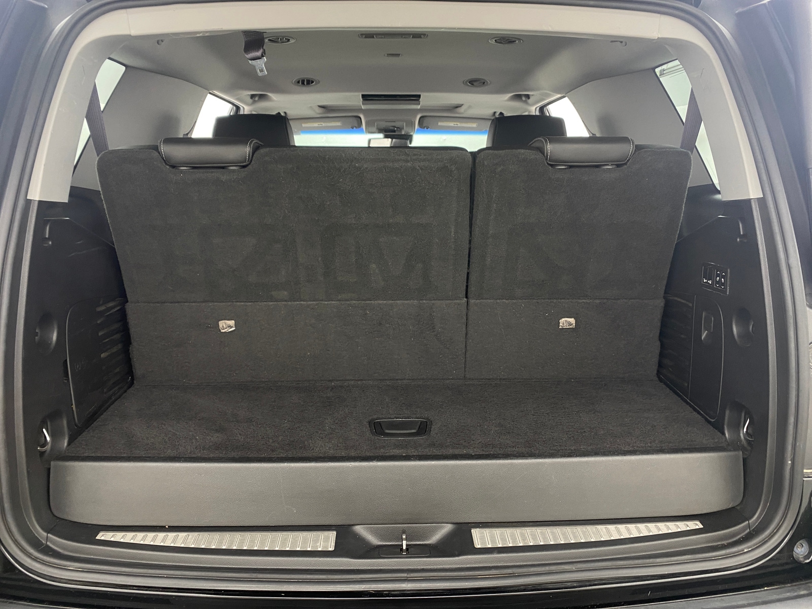 Thumbnail: 2017 GMC Yukon - 6