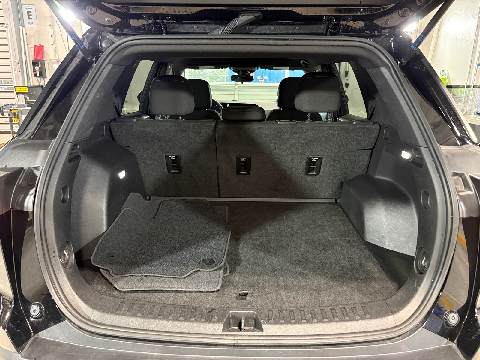 Thumbnail: 2025 Chevrolet Equinox - 7