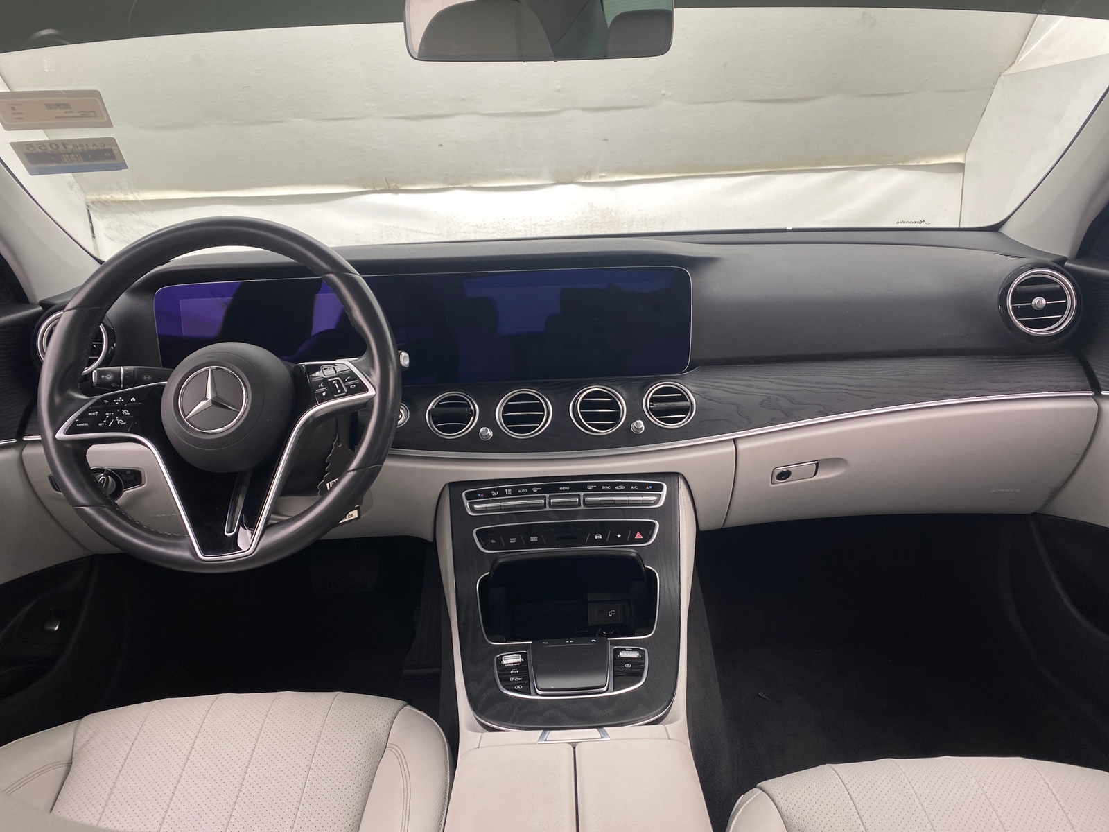 Thumbnail: 2021 Mercedes-Benz E-Class - 2