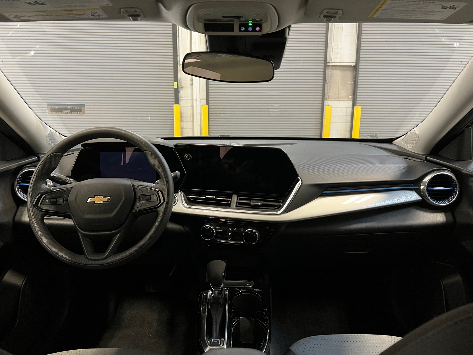 Thumbnail: 2025 Chevrolet Trax - 3