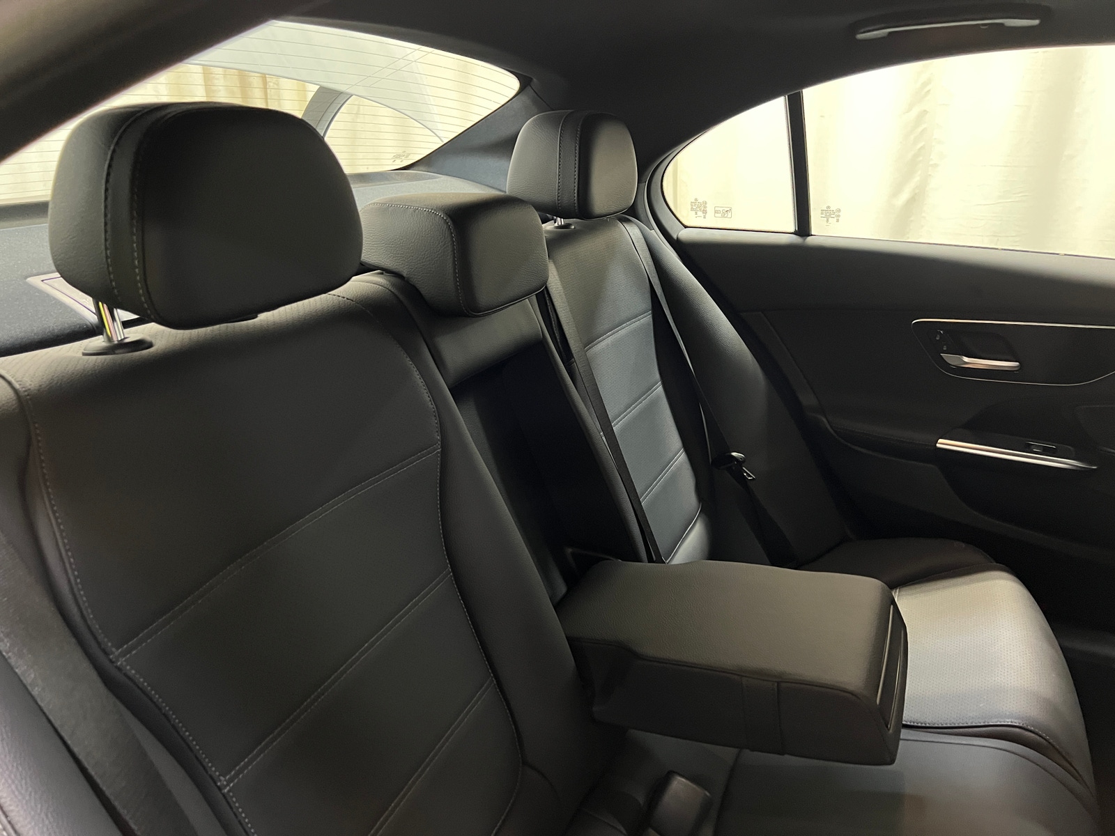 Thumbnail: 2024 Mercedes-Benz C-Class - 5