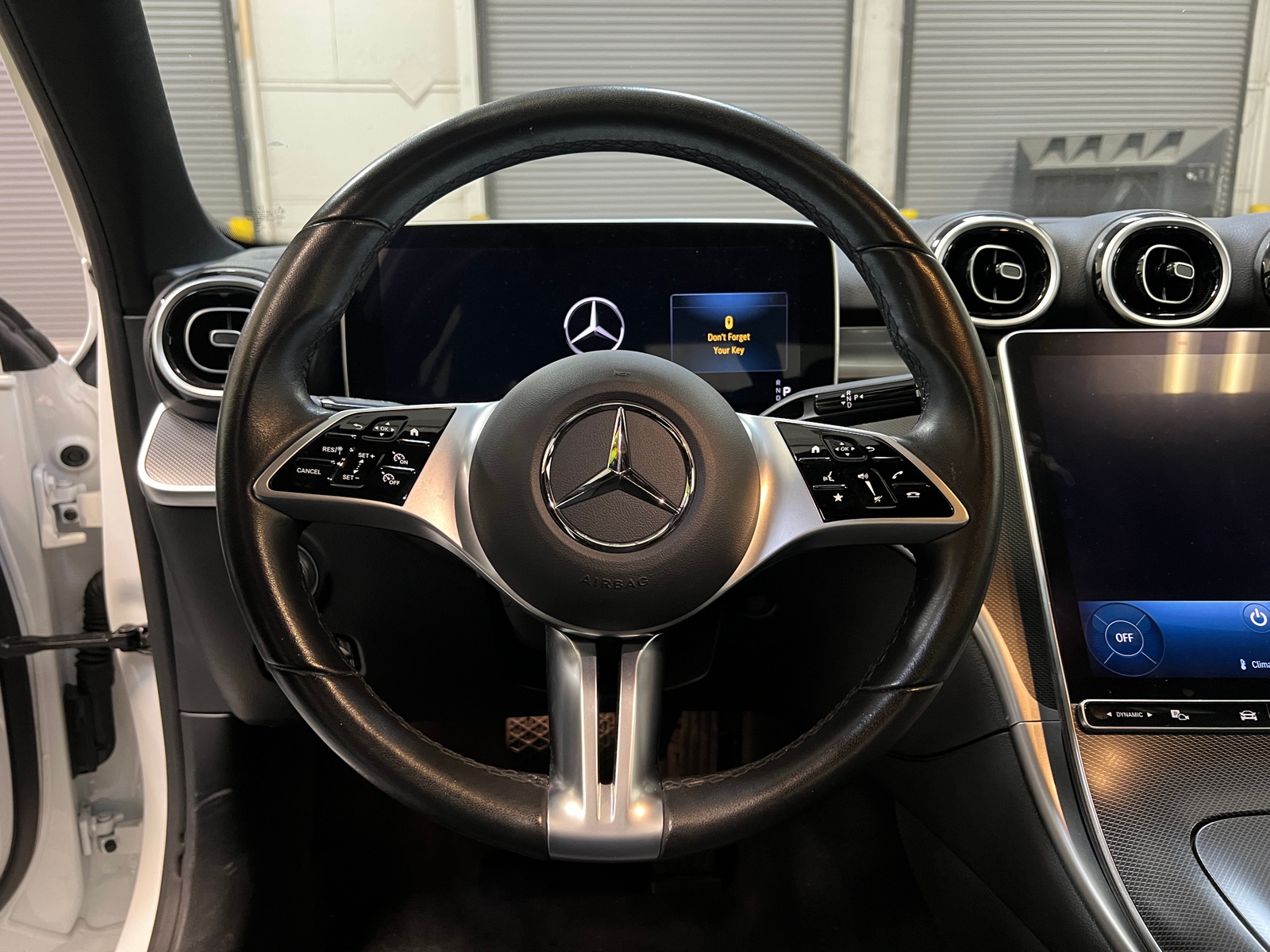 Thumbnail: 2024 Mercedes-Benz C-Class - 4