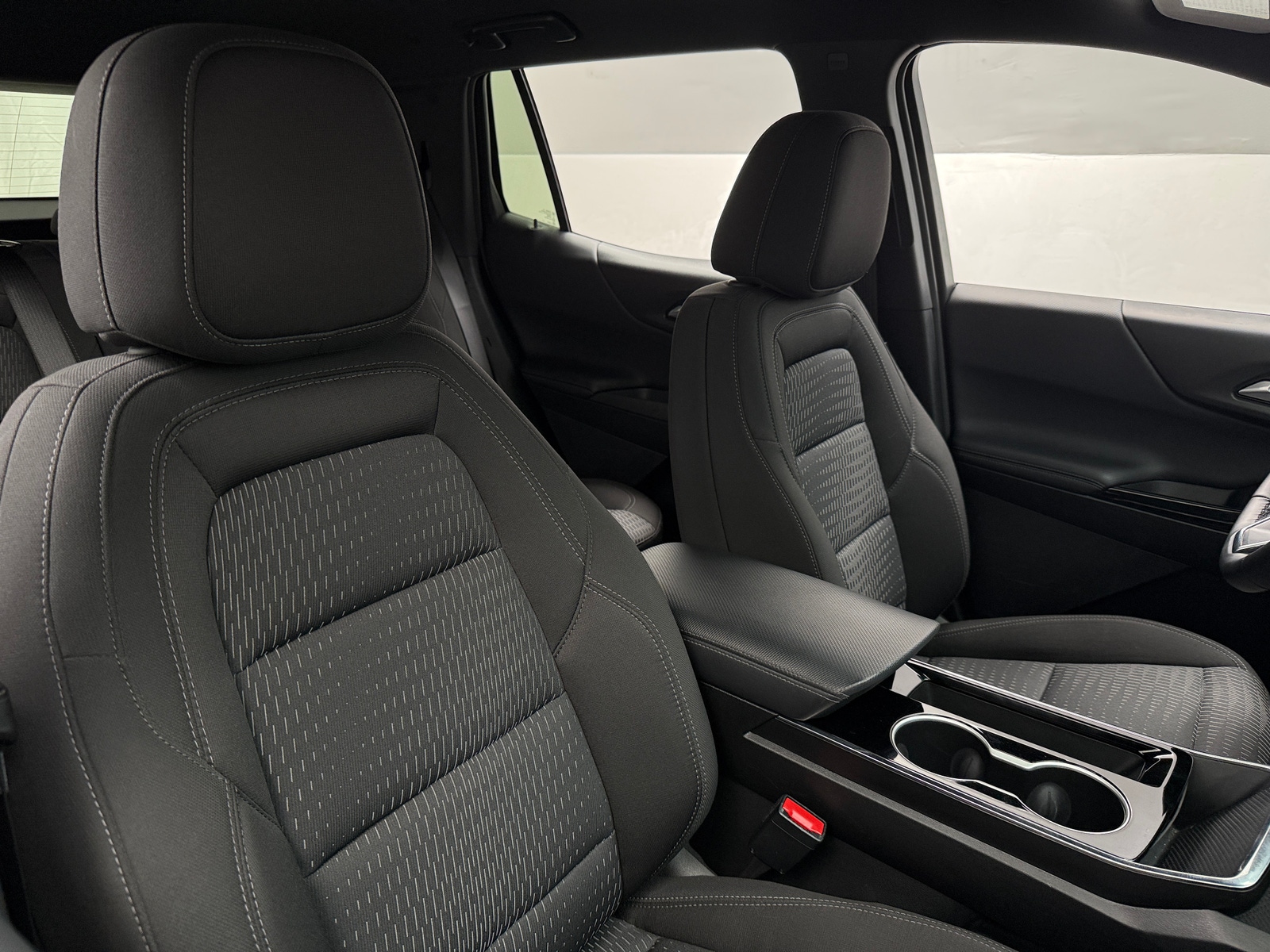 Thumbnail: 2025 Chevrolet Equinox - 2