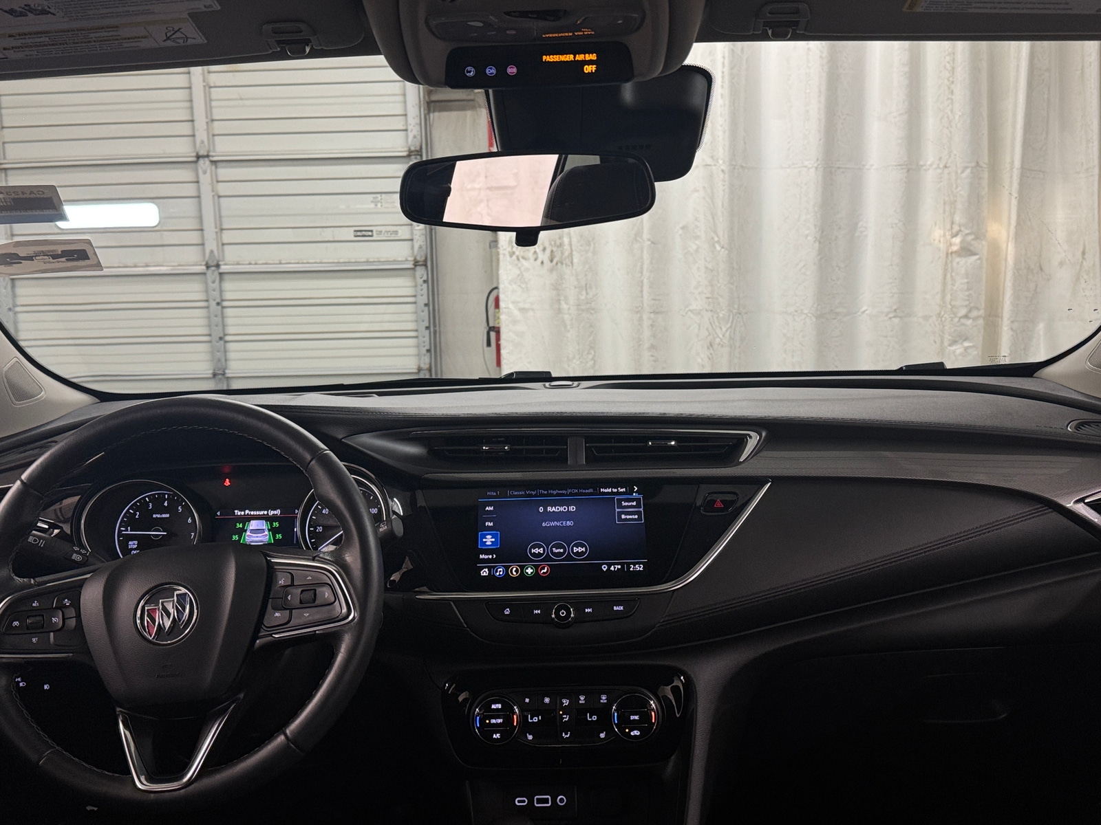 Thumbnail: 2023 Buick Encore GX - 3