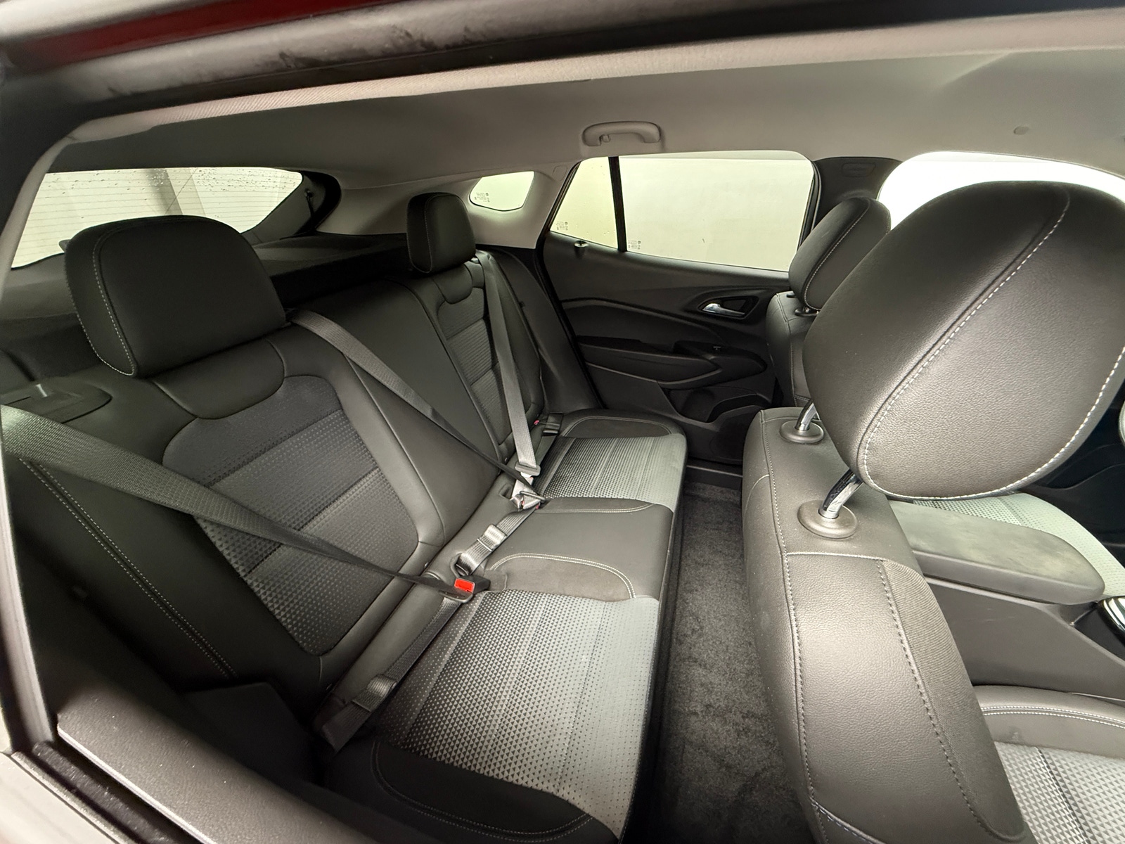 Thumbnail: 2025 Chevrolet Trax - 6