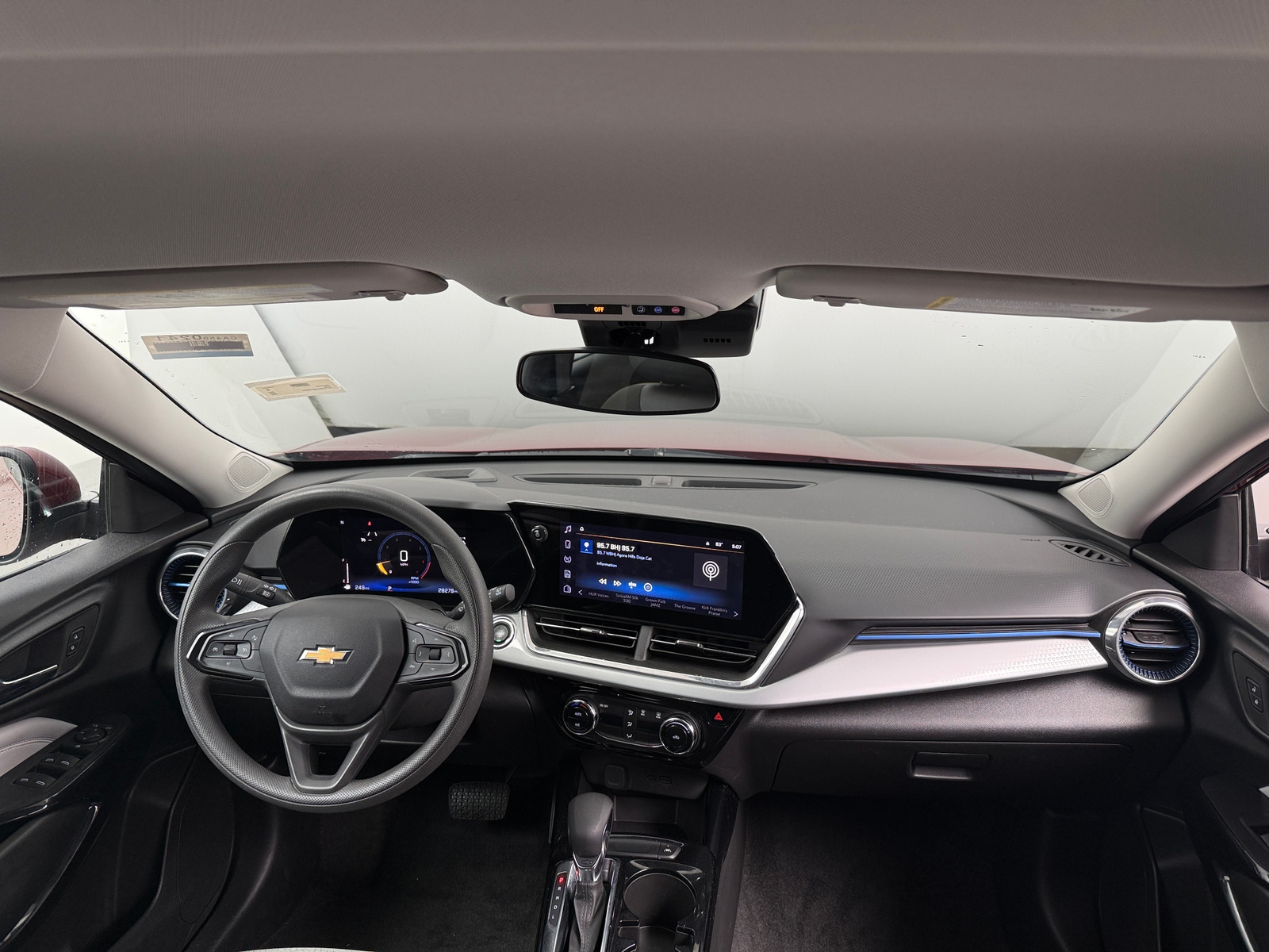 Thumbnail: 2025 Chevrolet Trax - 3