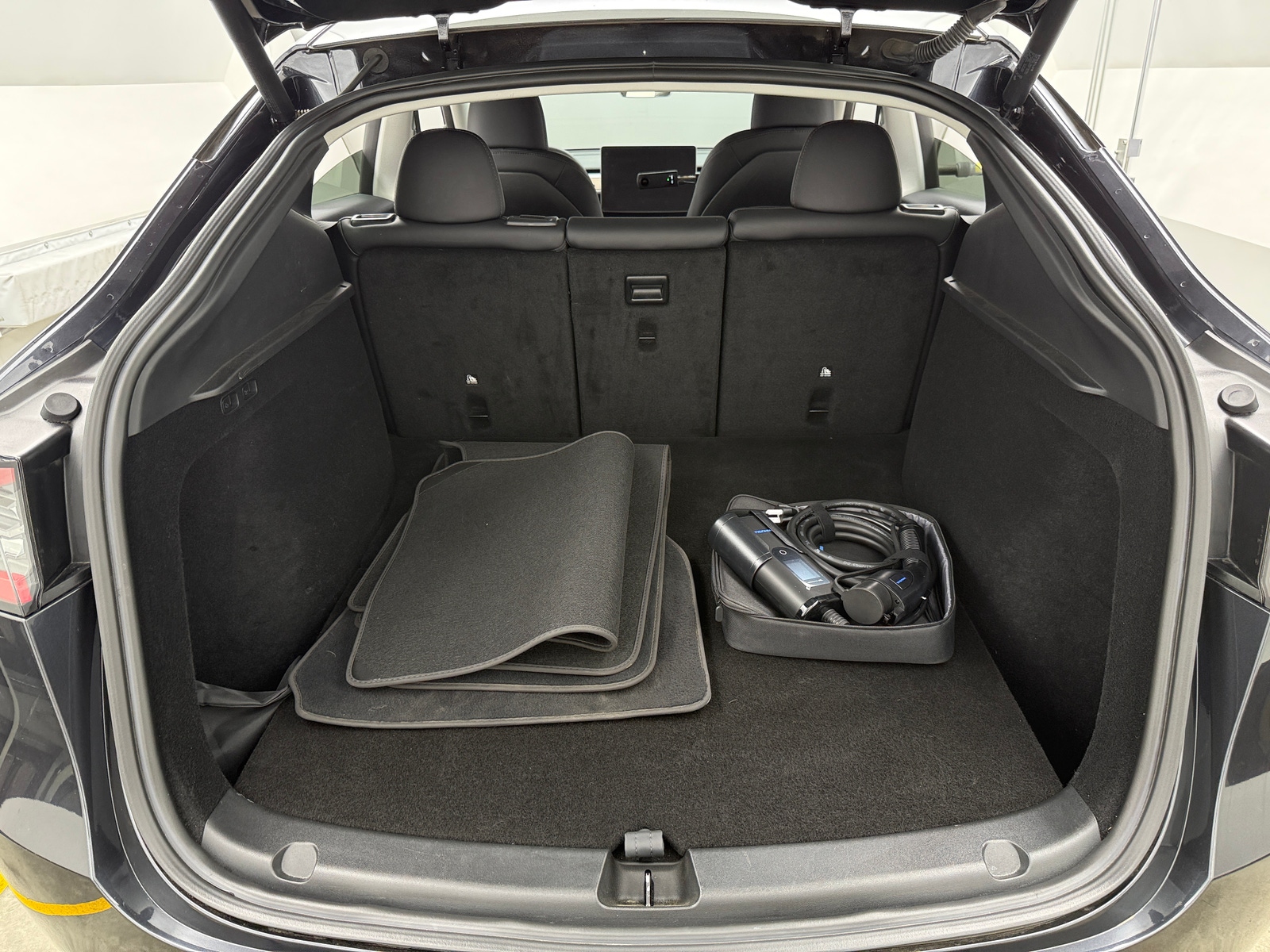 Thumbnail: 2024 Tesla Model Y - 6