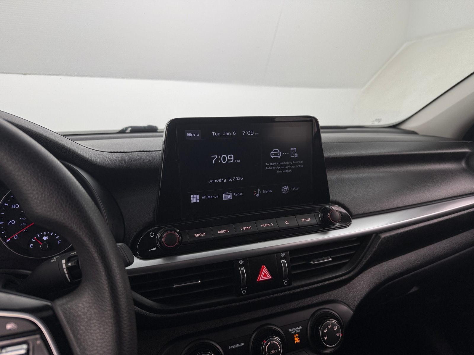 Thumbnail: 2022 Kia Forte - 4