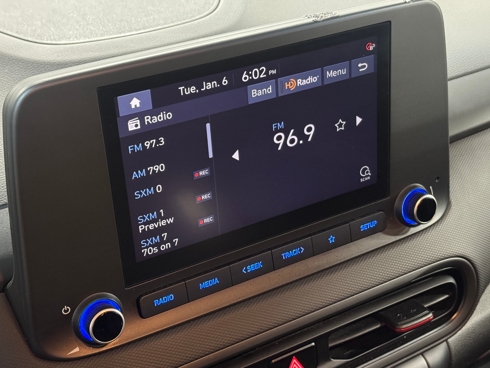 Thumbnail: 2022 Hyundai Kona - 4