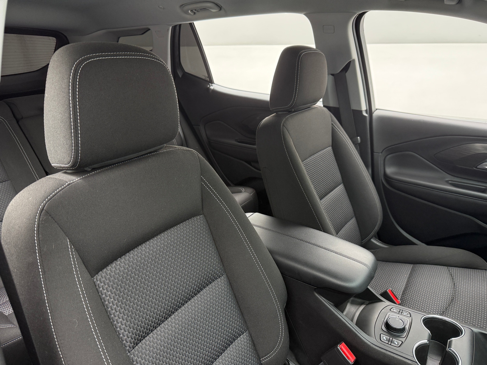 Thumbnail: 2022 GMC Terrain - 2