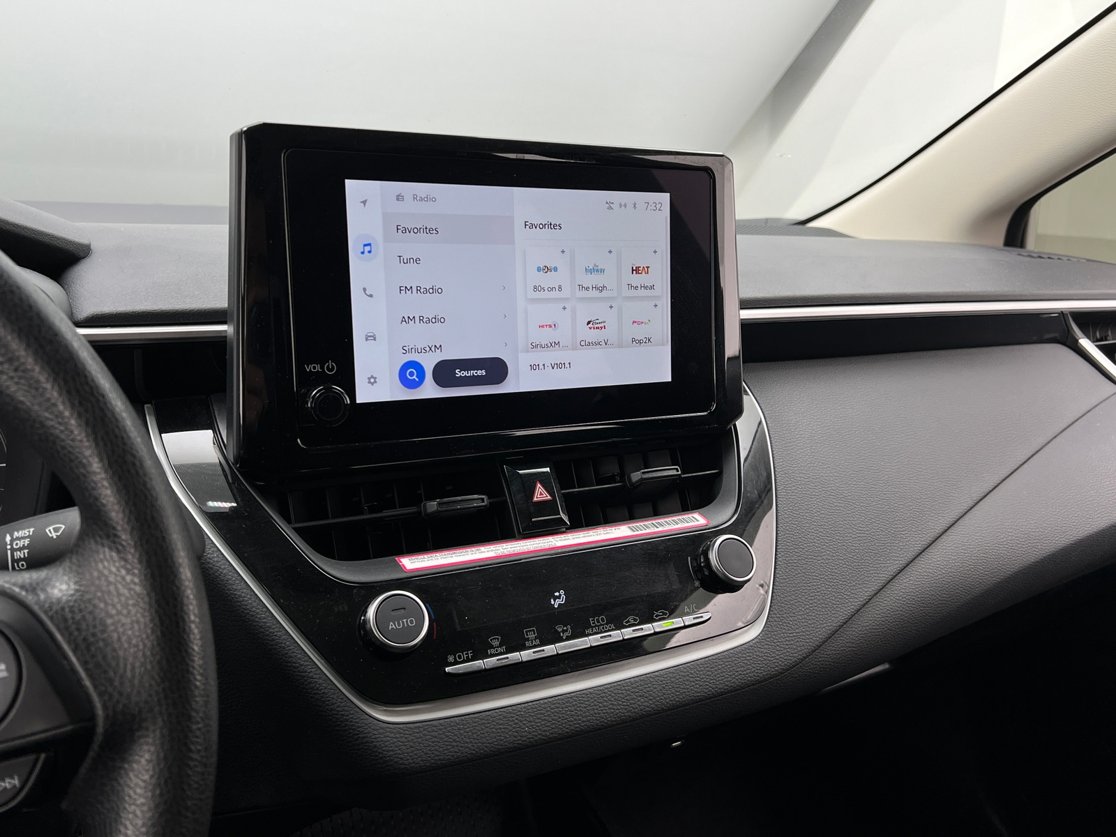 Thumbnail: 2024 Toyota Corolla - 4