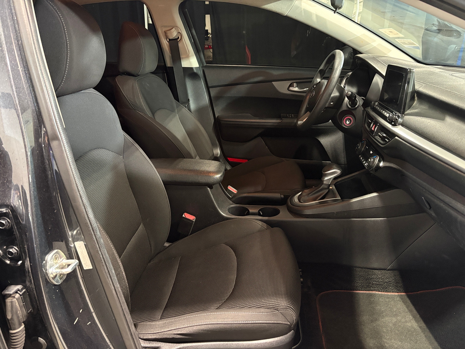 Thumbnail: 2019 Kia Forte - 2