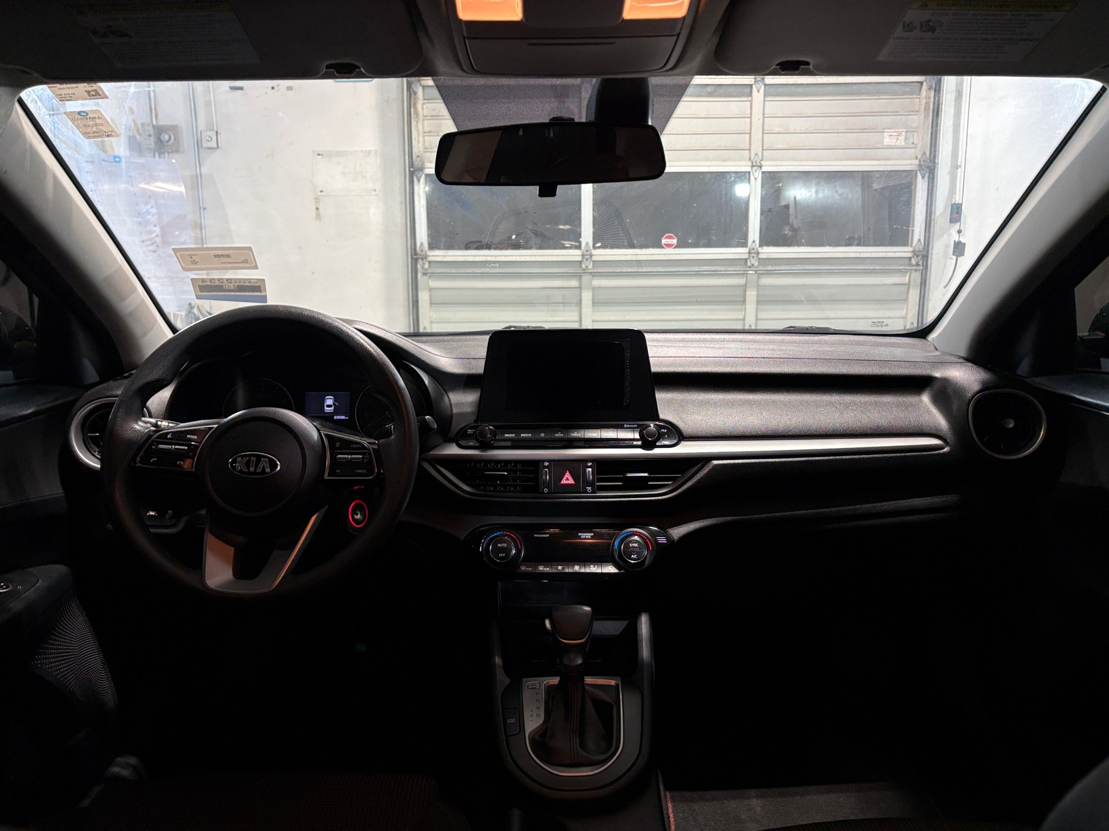 Thumbnail: 2019 Kia Forte - 3