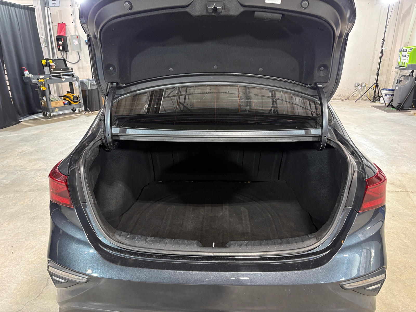 Thumbnail: 2019 Kia Forte - 7