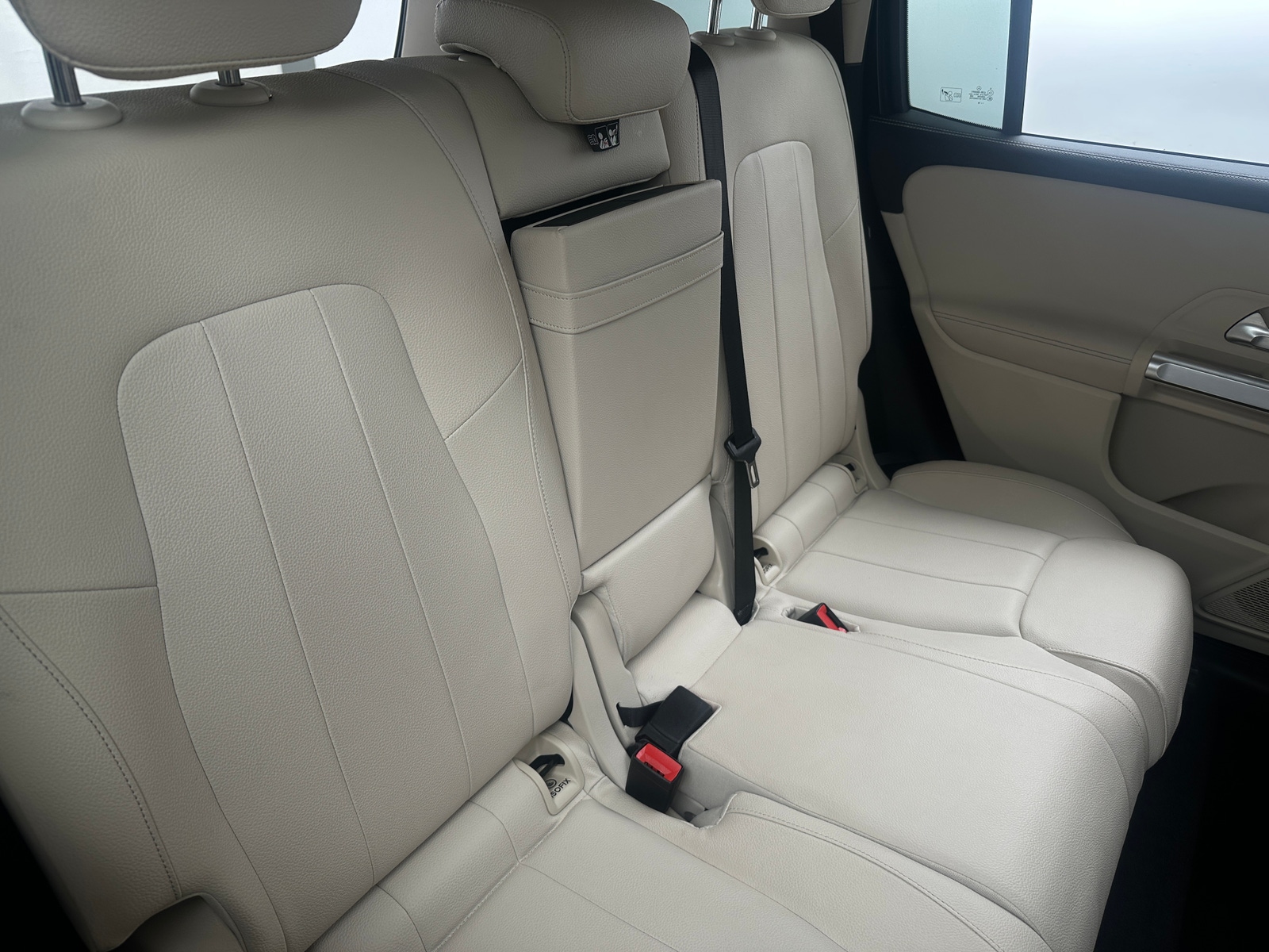 Thumbnail: 2020 Mercedes-Benz GLB - 5