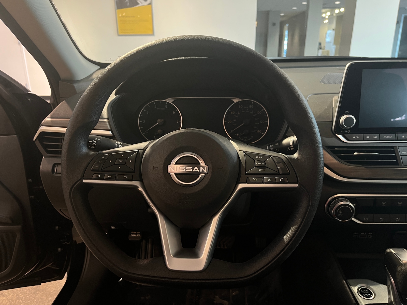 Thumbnail: 2025 Nissan Altima - 5