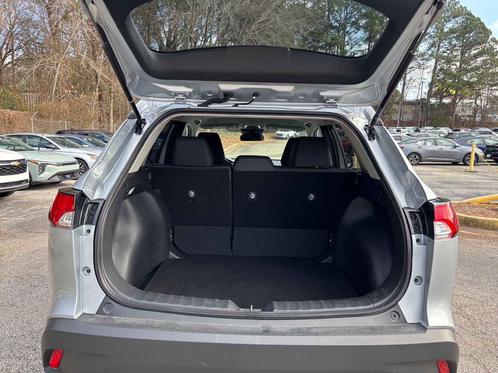 Thumbnail: 2025 Toyota Corolla Cross - 6