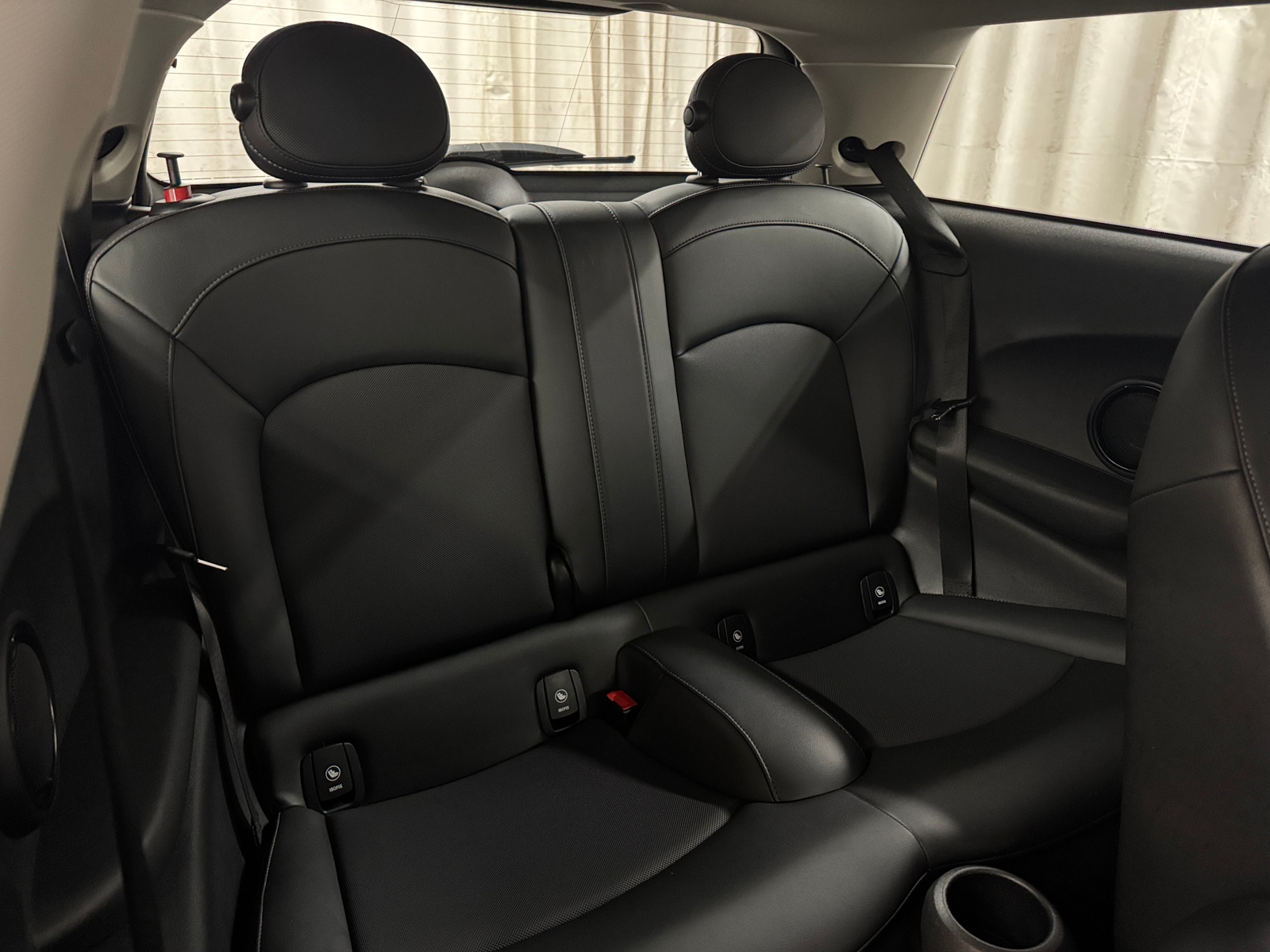 Thumbnail: 2022 MINI Cooper Hardtop - 5