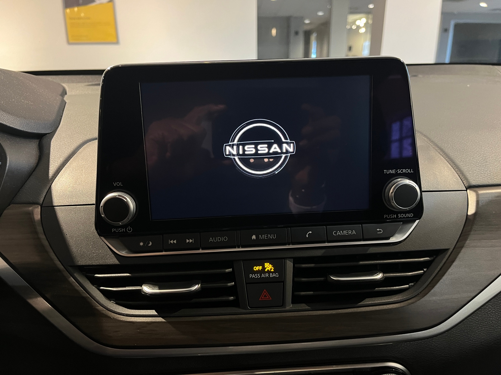 Thumbnail: 2025 Nissan Altima - 4