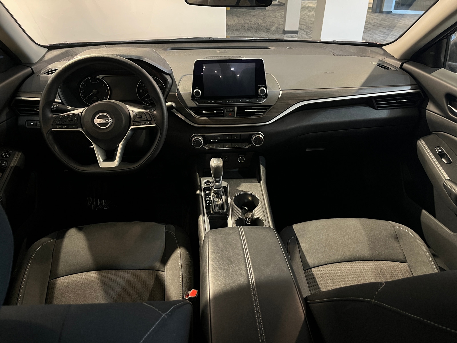 Thumbnail: 2025 Nissan Altima - 3