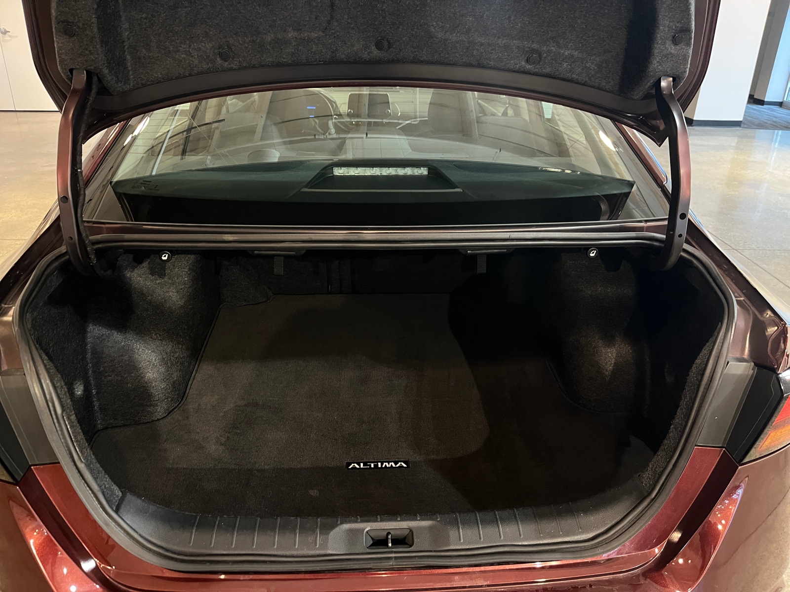 Thumbnail: 2025 Nissan Altima - 6