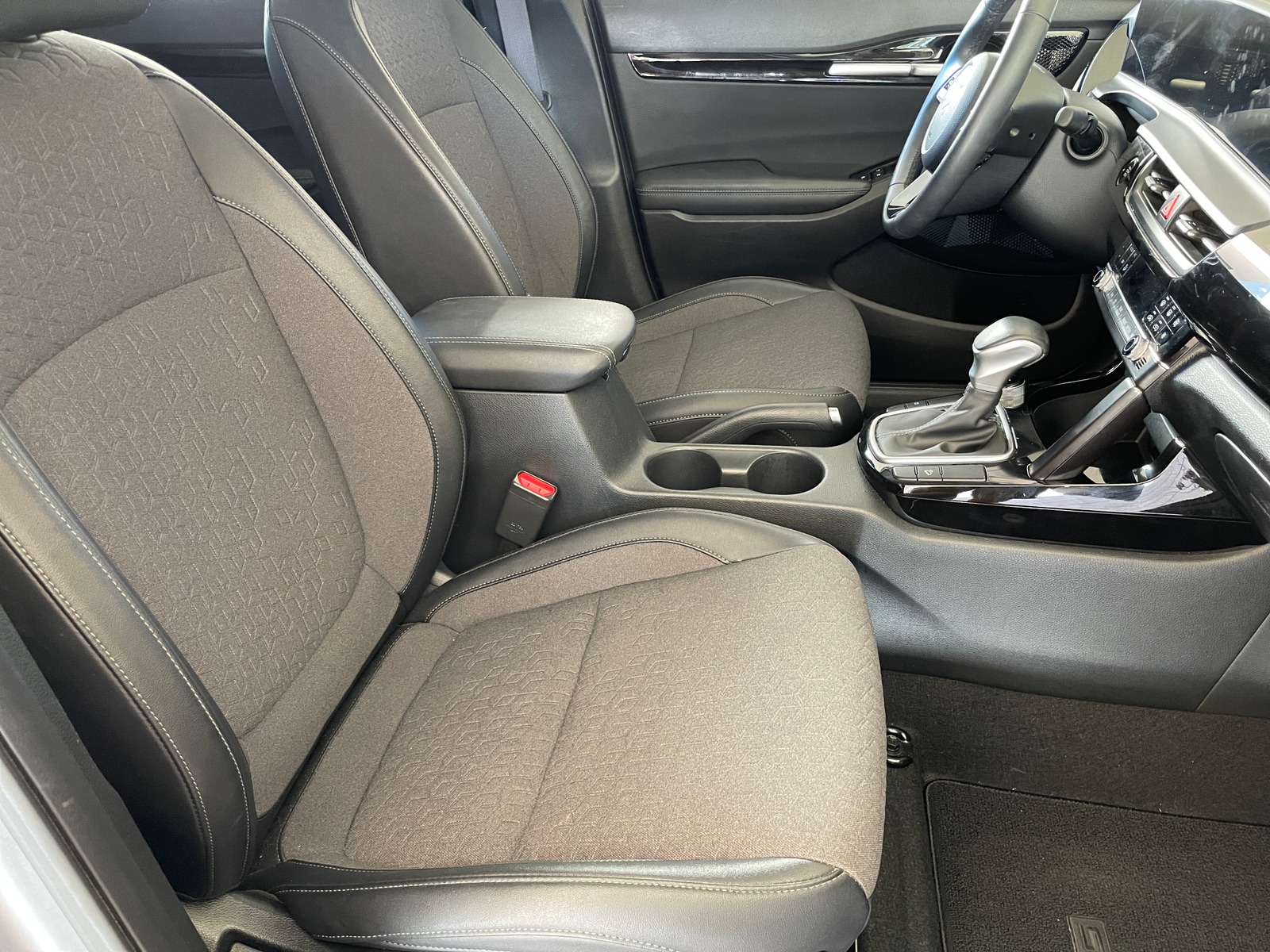 Thumbnail: 2025 Kia Seltos - 2