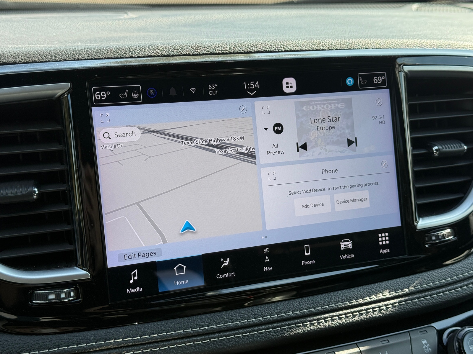 Thumbnail: 2025 Chrysler Pacifica - 3