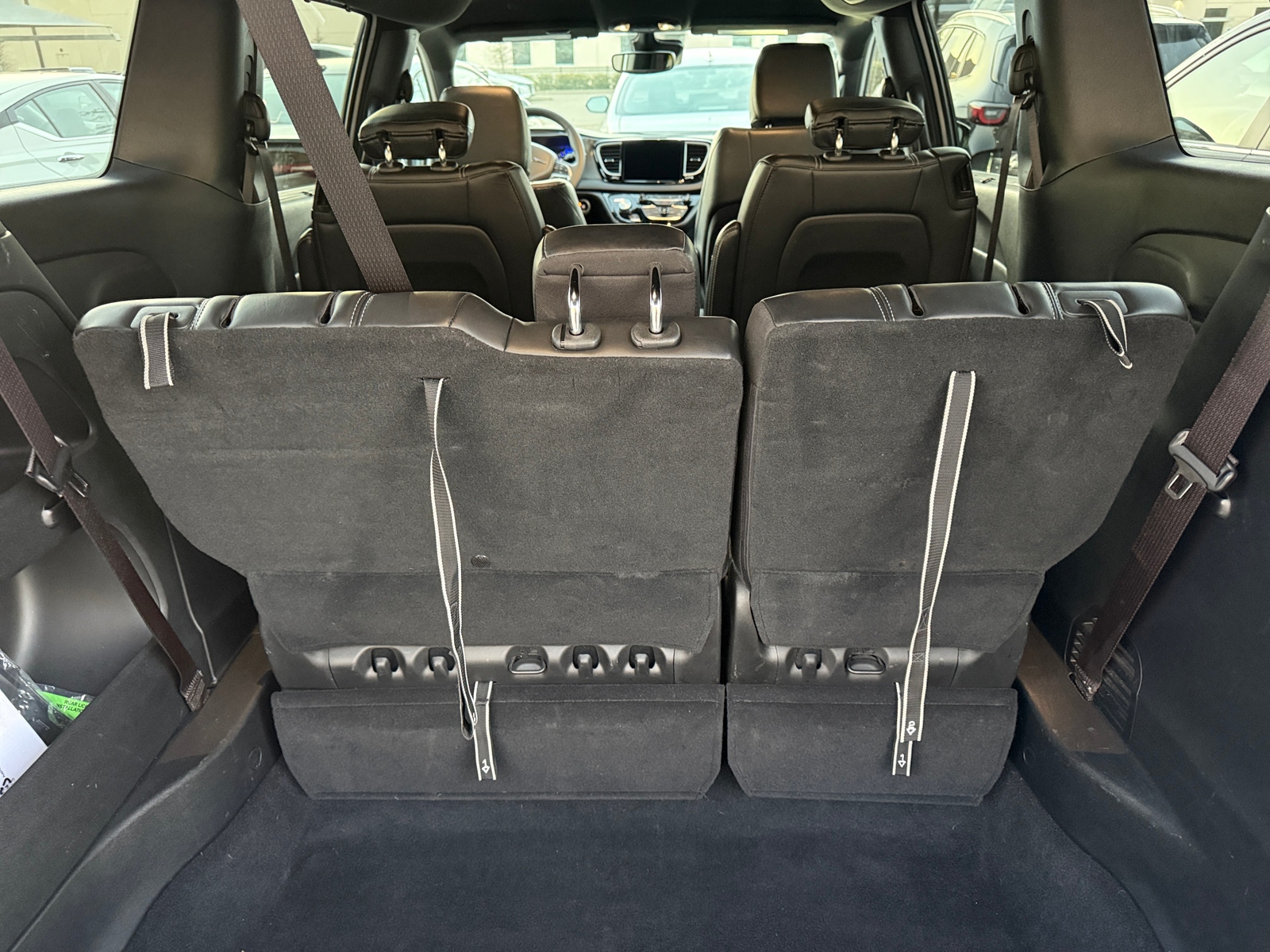 Thumbnail: 2025 Chrysler Pacifica - 7