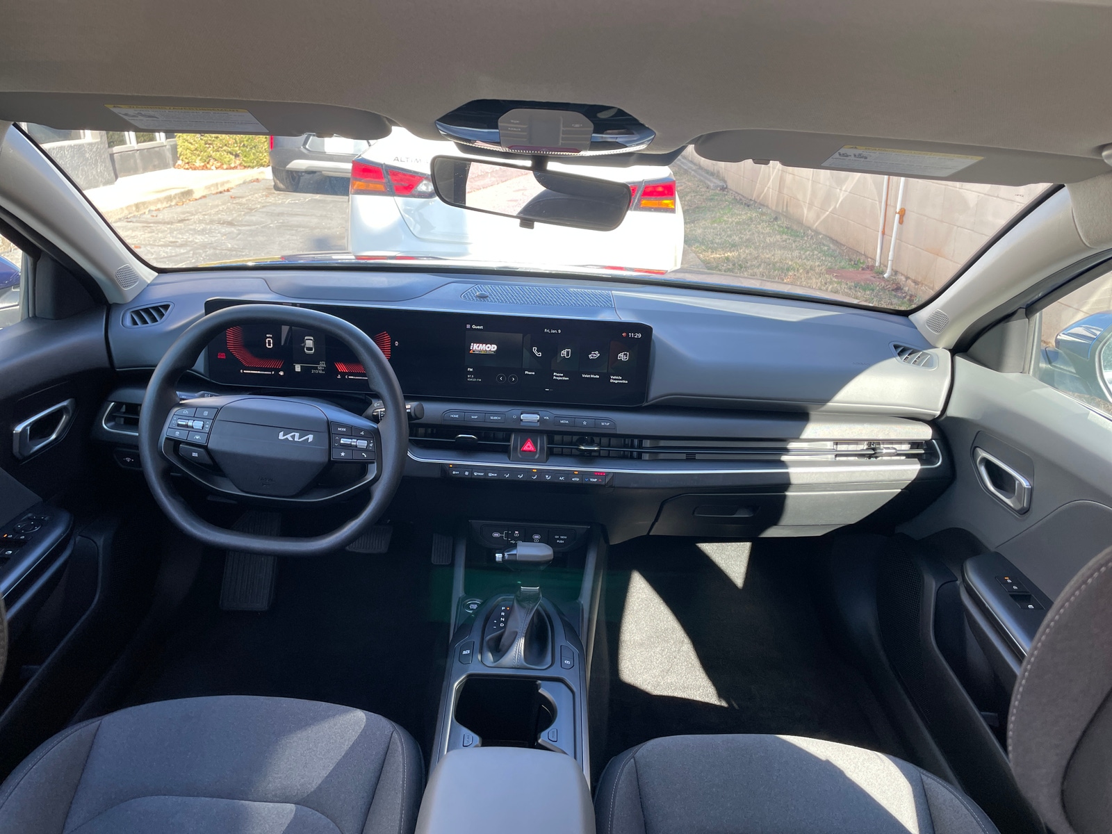 Thumbnail: 2025 Kia K4 - 3