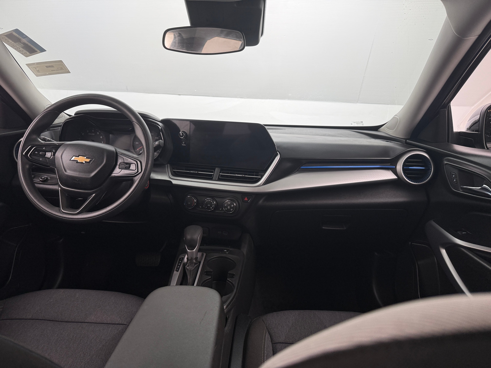 Thumbnail: 2024 Chevrolet Trax - 3