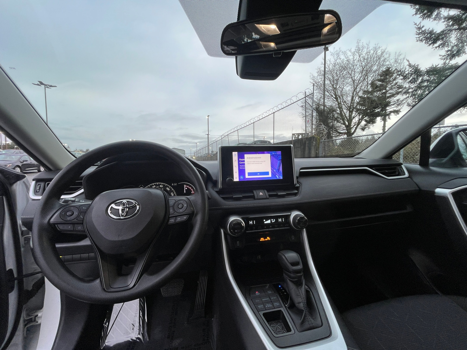 Thumbnail: 2025 Toyota RAV4 - 3