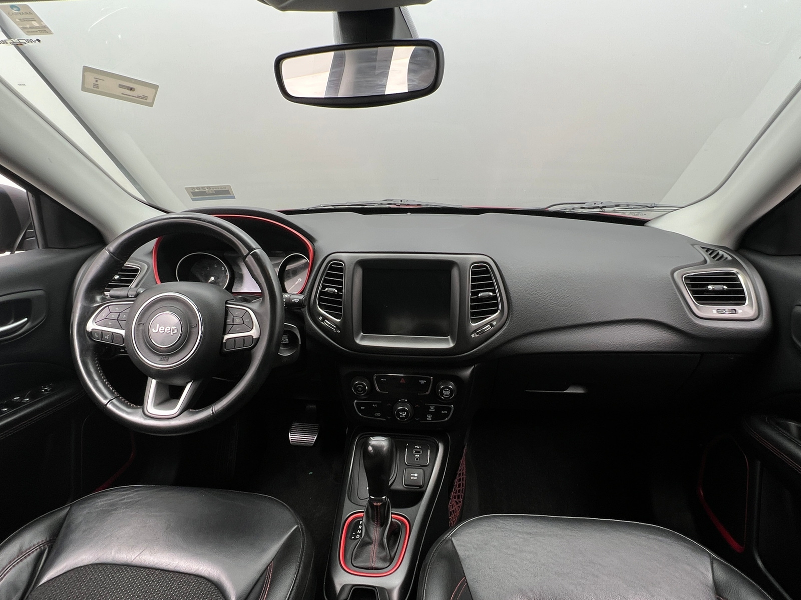 Thumbnail: 2019 Jeep Compass - 3