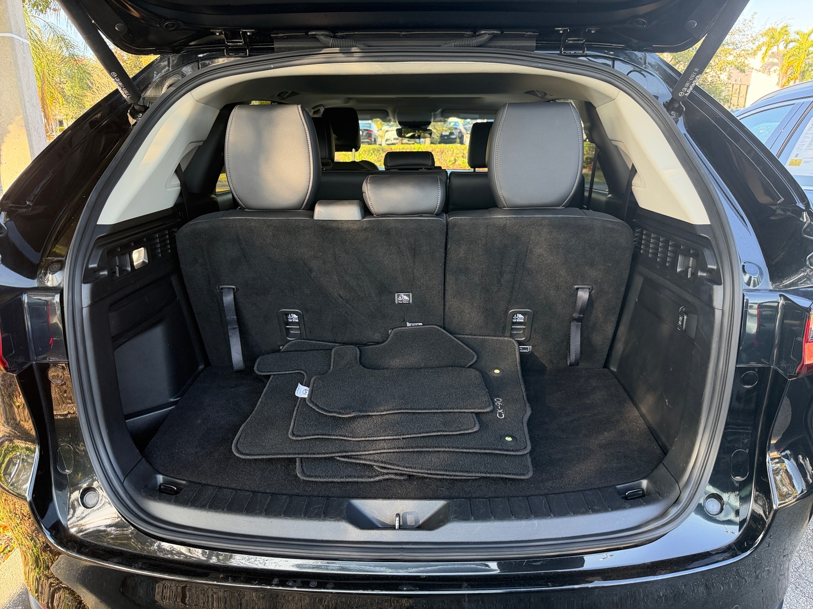 Thumbnail: 2025 Mazda CX-90 - 5