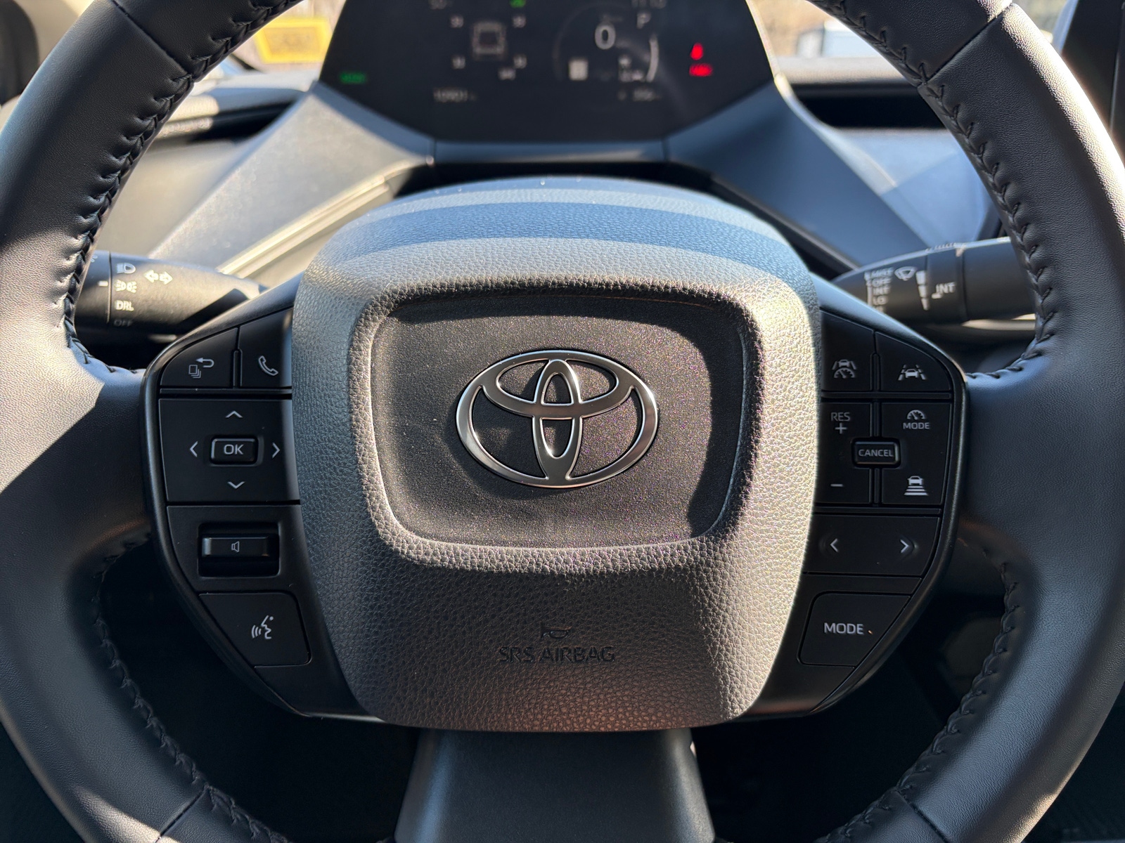 Thumbnail: 2025 Toyota Prius - 5