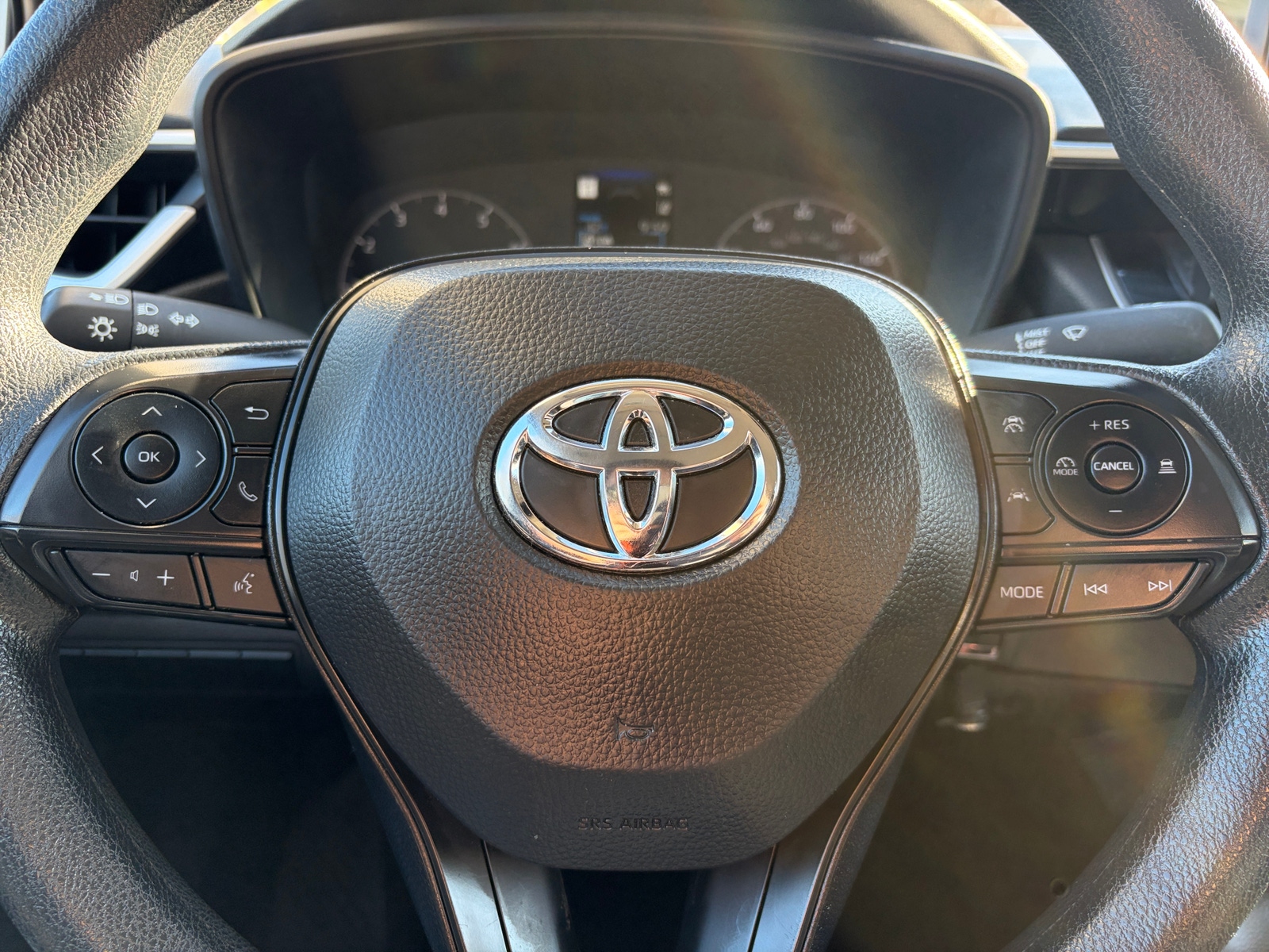 Thumbnail: 2025 Toyota Corolla - 5