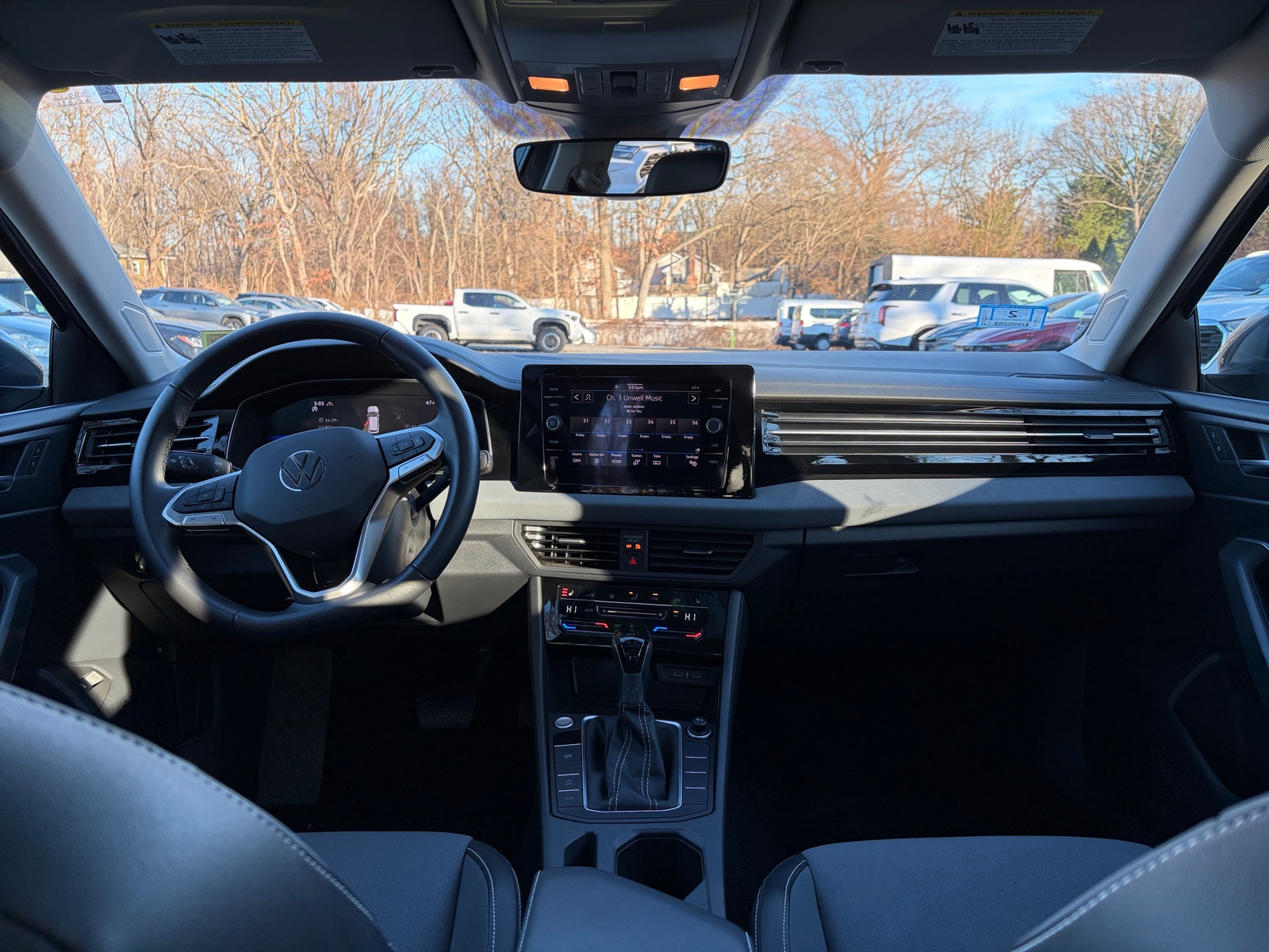 Thumbnail: 2025 Volkswagen Jetta - 3