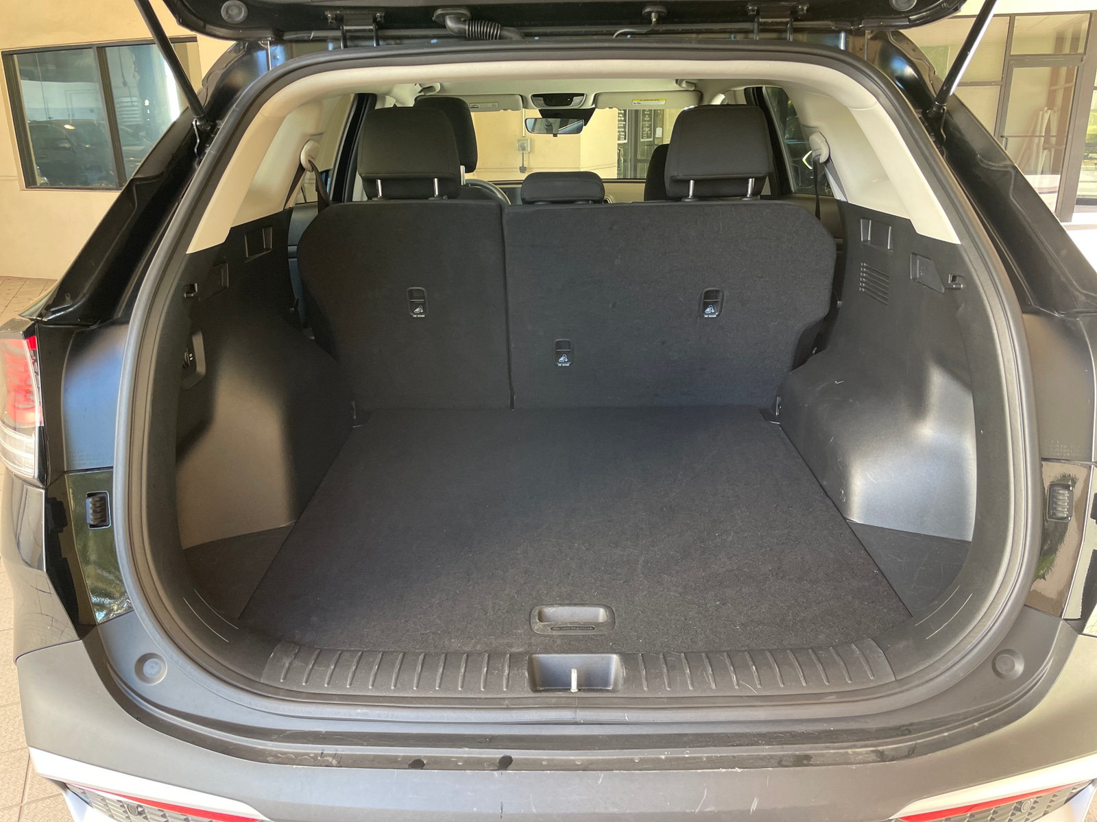 Thumbnail: 2025 Kia Sportage - 6