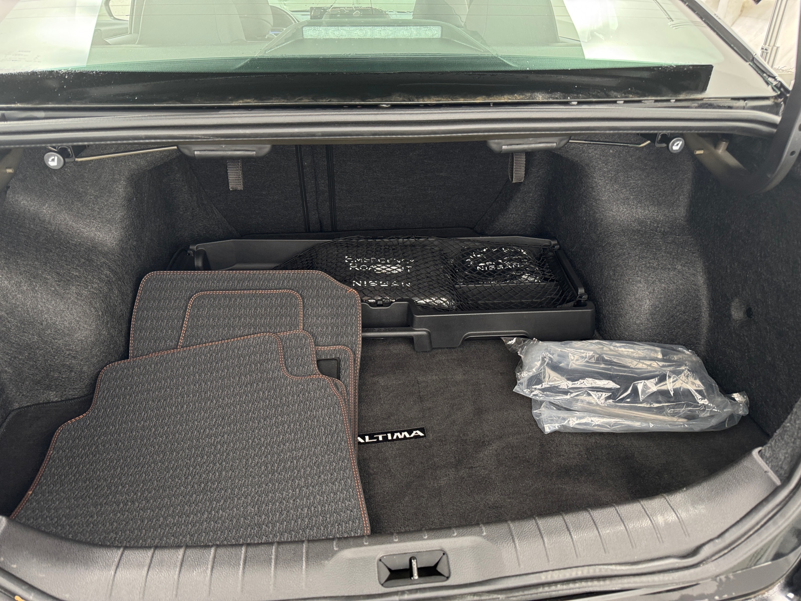 Thumbnail: 2024 Nissan Altima - 7