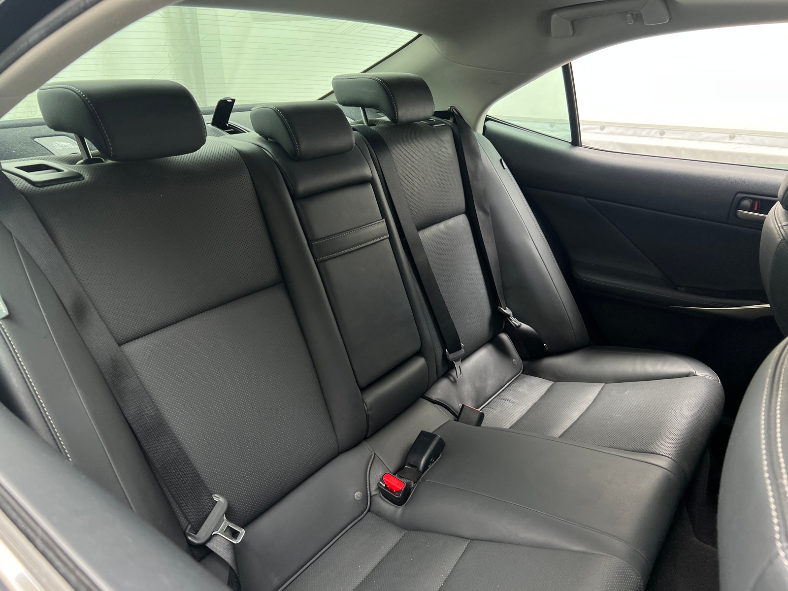 Thumbnail: 2017 Lexus IS - 5