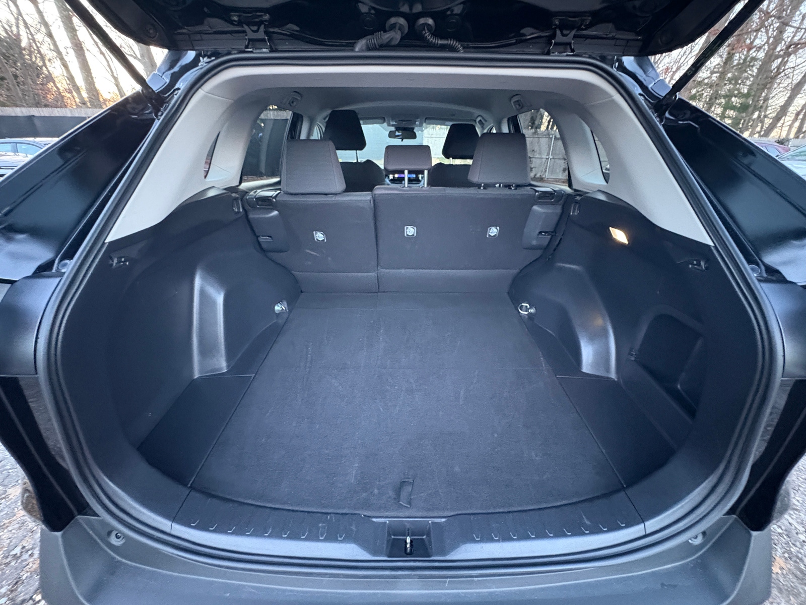 Thumbnail: 2025 Toyota RAV4 - 5